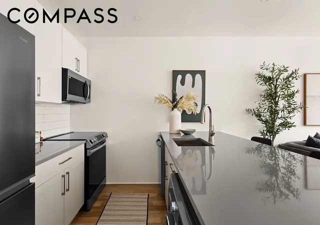 2nd image of 40 Schaefer St #2B, New York City, NY 11207 | MLS# RLS20089579