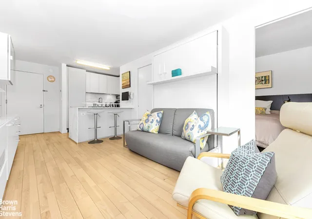 Photo 3 of House for sale at 322 W 57th Street #49Q, New York City, NY 10019 | MLS# RLS20089604 | Listing updated on 2026-07-30