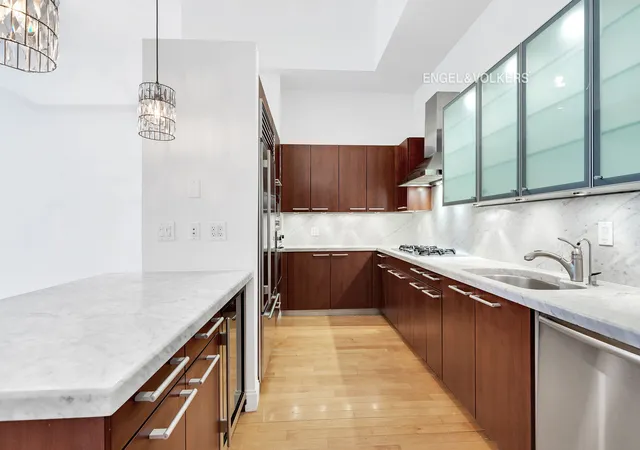 Photo 2 of Sale Pending at 42 E 20th Street #2B, New York, NY 10003 | MLS# RLS20089647 | Listing updated on 2026-07-14
