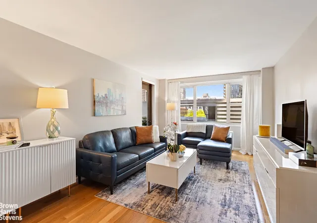 2nd image of 165 W 66Th St #6F, New York City, NY 10023 | MLS# RLS20089650