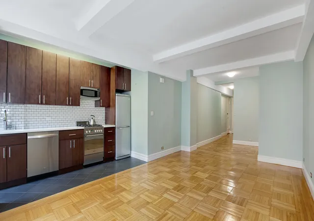 4th image of 235 W End Ave #7B, New York, NY 10023 | MLS# RLS20089722