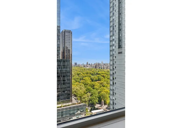Photo 3 of House for sale at 322 W 57th Street #43H1, New York, NY 10019 | MLS# RLS20089753 | Listing updated on 2026-07-12