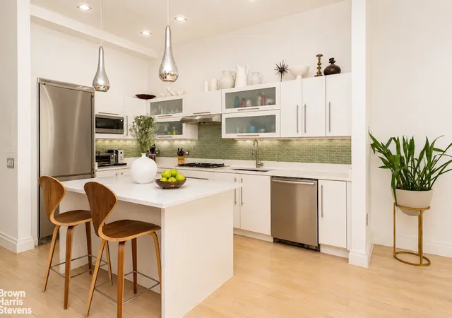 Homes for sale in New York City, NY | 257 W 117Th St #1C, New York City, NY 10026 | MLS# RLS20089760
