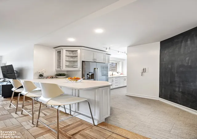 Photo 2 of Sale Pending at 45 E 89th Street #18G, New York, NY 10128 | MLS# RLS20089782 | Listing updated on 2026-07-15