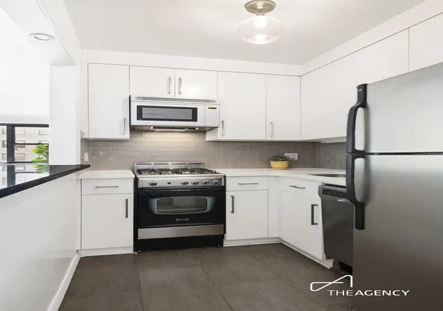 Photo 5 of House for sale at 357 E 57th Street #15C, New York, NY 10022 | MLS# RLS20089805 | Listing updated on 2026-08-02