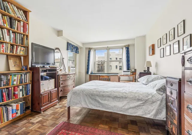 Homes for sale in New York City, NY | 900 W 190Th St #5-F, New York City, NY 10040 | MLS# RLS20089827