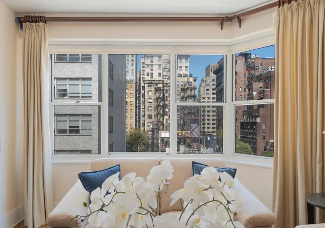3rd image of 150 E 61St St #10C, New York City, NY 10065 | MLS# RLS20089858