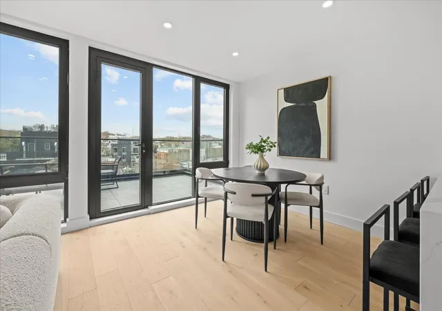4th image of 107 Schaefer St #PH, Brooklyn, NY 11207 | MLS# RLS20089906