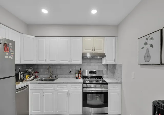 3rd image of 95-92 113Th St, South Richmond Hill, NY 11419 | MLS# RLS20089915