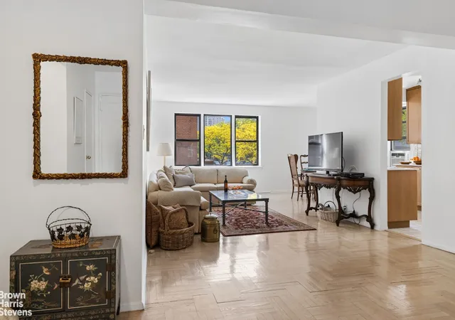 5th image of 640 W 239Th St, New York, NY 10463