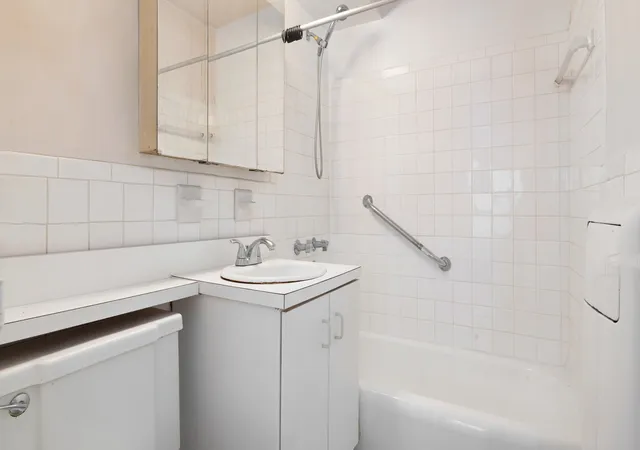 7th image of 220 E 67th St #10A, New York City, NY 10065 | MLS# RLS20089967