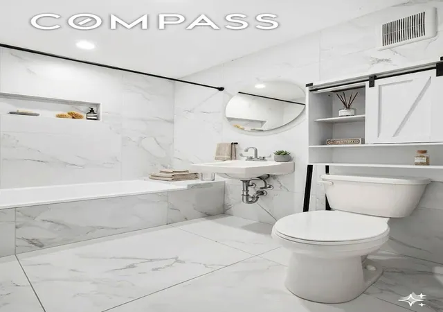 2nd image of 31 Bleecker St #1R, Brooklyn, NY 11221 | MLS# RLS20090033