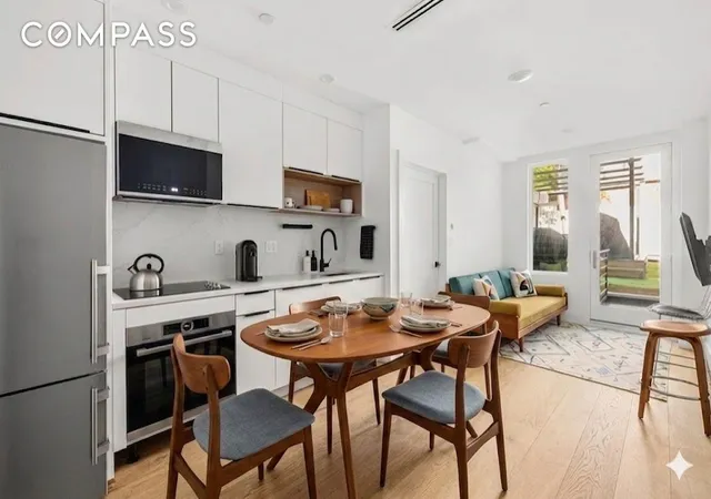 4th image of 31 Bleecker St #1R, Brooklyn, NY 11221 | MLS# RLS20090033