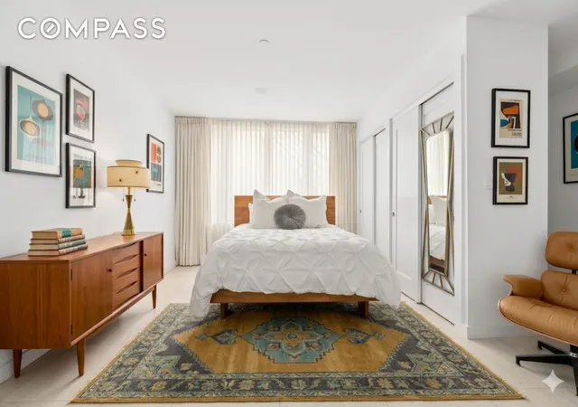 2nd image of 31 Bleecker St, Brooklyn, NY 11221