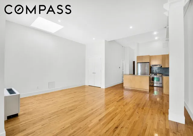 5th image of 91 Grand Ave #3G, New York City, NY 11205 | MLS# RLS20090038