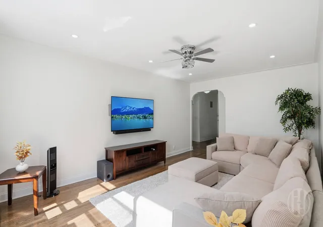 2nd image of 35-45 81St St #B5, Jackson Heights, NY 11372 | MLS# RLS20090077