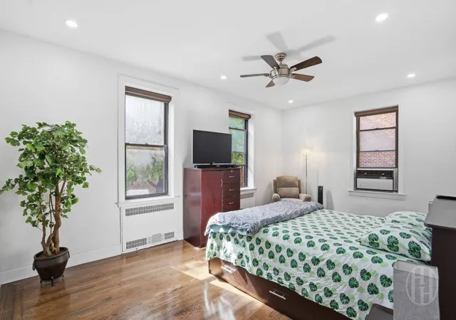 3rd image of 35-45 81St St #B5, Jackson Heights, NY 11372 | MLS# RLS20090077