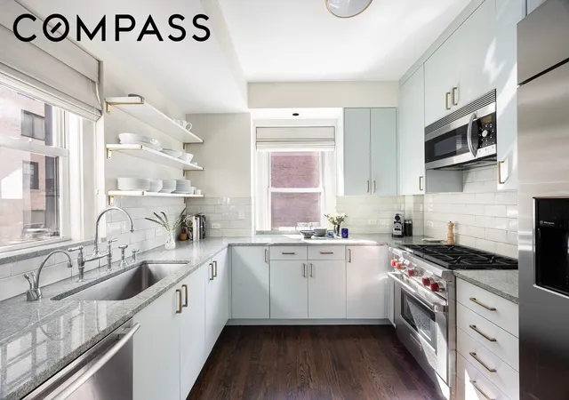 Photo 4 of Sale Pending at 1035 Park Ave #11B, New York, NY 10028 | MLS# RLS20090080 | Listing updated on 2026-07-08