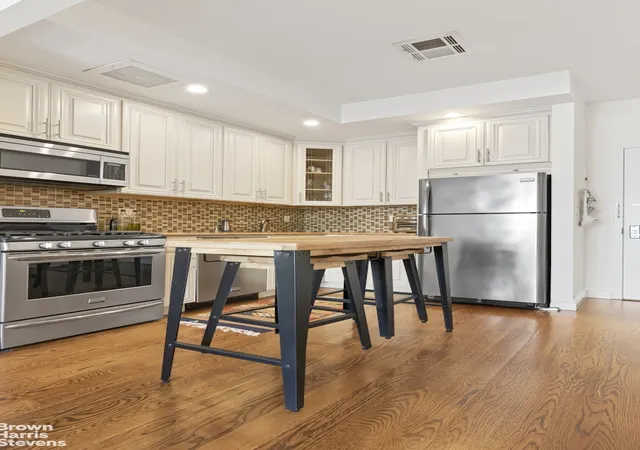 Listing Photo 4 - Condo for sale in building located at 199 Huron St, New York City, NY 11222 - Unit #4D