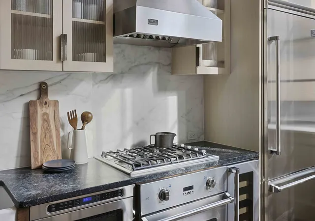 Listing Photo 4 - Condo for sale in building located at 520 W 45Th St, New York City, NY 10036 - Unit #4C