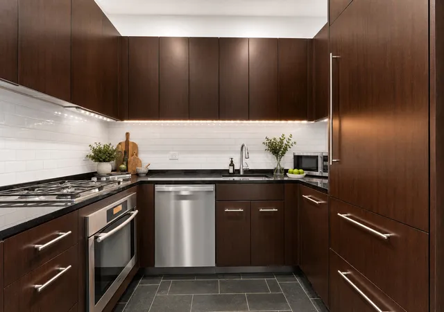 Photo 3 of Sale Pending at 40 Broad St #24E, New York, NY 10004 | MLS# RLS20090215 | Listing updated on 2026-07-23