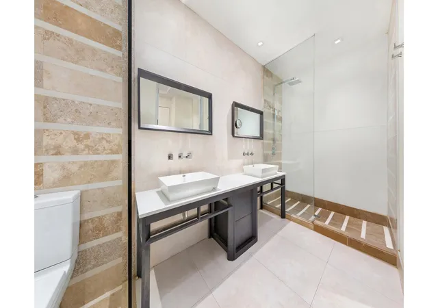 Photo 4 of House for sale at 111 Fulton St #517, New York City, NY 10038 | MLS# RLS20090235 | Listing updated on 2026-08-02
