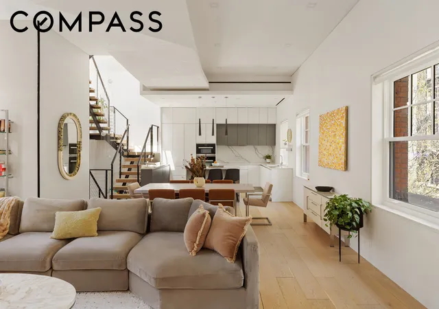 2nd image of 272 W 91st St, New York, NY 10024 | MLS# RLS20086407