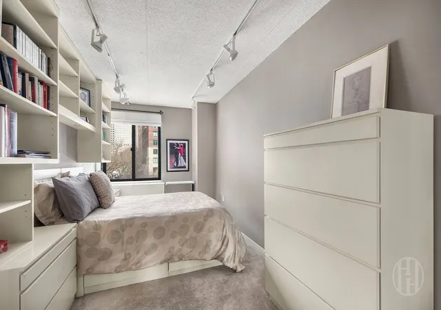 5th image of 280 Rector Pl #3E, New York, NY 10280 | MLS# RLS20090248