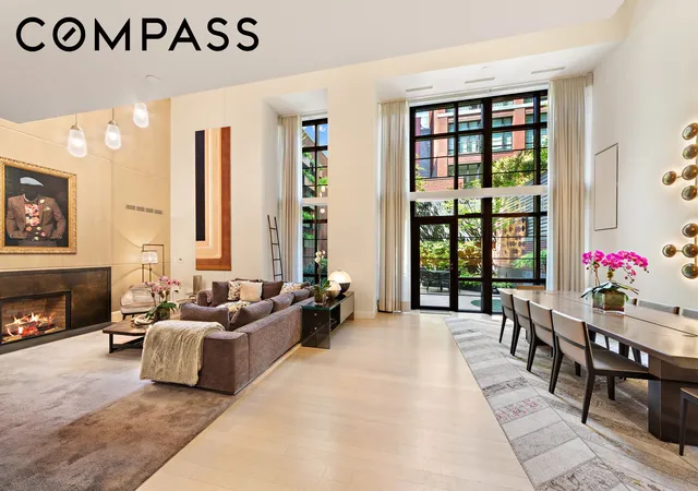 1st image of 150 Charles St, New York City, NY 10014