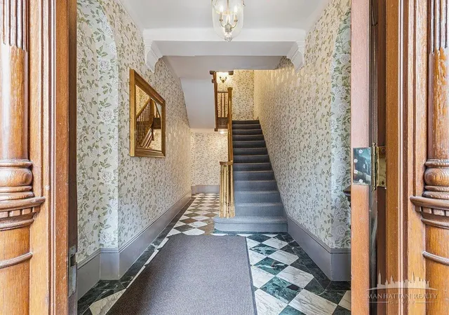 10th image of 109 W 82nd St #2A, New York, NY 10024 | MLS# RLS20090343