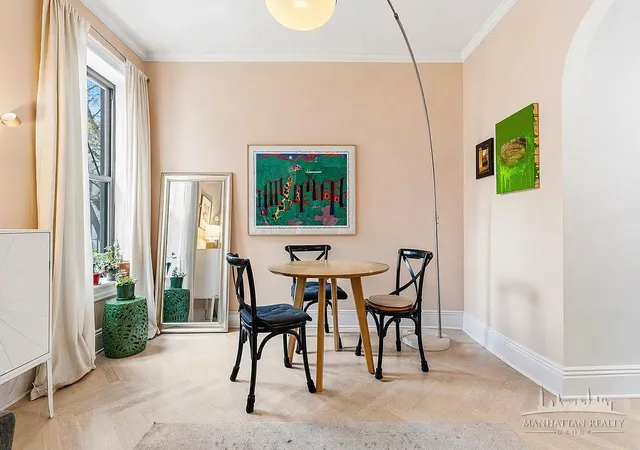 3rd image of 109 W 82Nd St #2A, New York, NY 10024 | MLS# RLS20090343