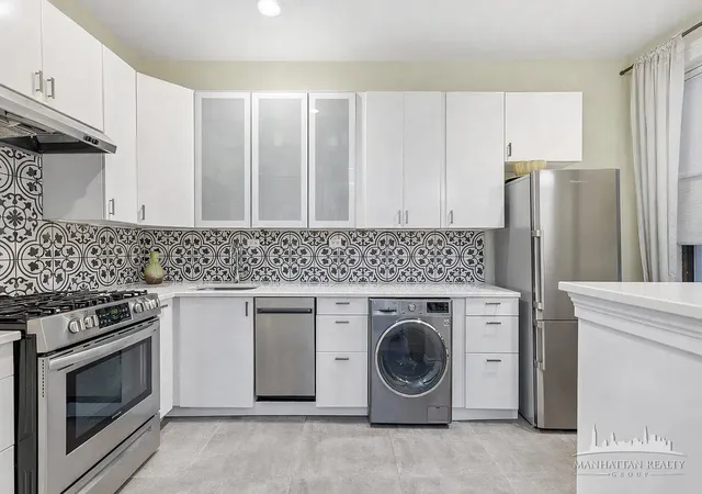 5th image of 109 W 82Nd St #2A, New York, NY 10024 | MLS# RLS20090343