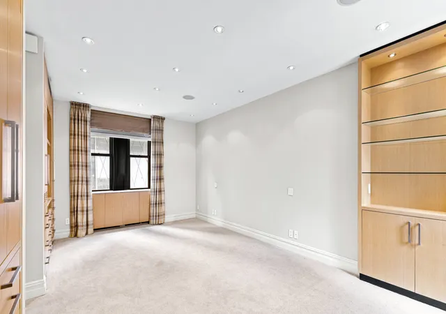 Homes for sale in New York City, NY | 111 E 56Th St #1700, New York City, NY 10022 | MLS# RLS20090357