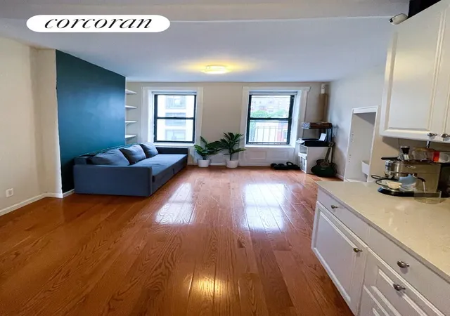 2nd image of 349 W 44th St #5FE, New York City, NY 10036 | MLS# RLS20090370