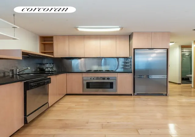 4th image of 301 E 45Th St #3B, New York, NY 10017 | MLS# RLS20090397
