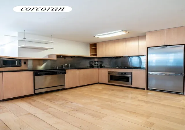 5th image of 301 E 45Th St #3B, New York, NY 10017 | MLS# RLS20090397