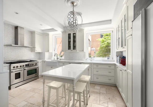 Photo 4 of House for sale at 290 W End Ave #2C, New York, NY 10023 | MLS# RLS20090435 | Listing updated on 2026-06-14