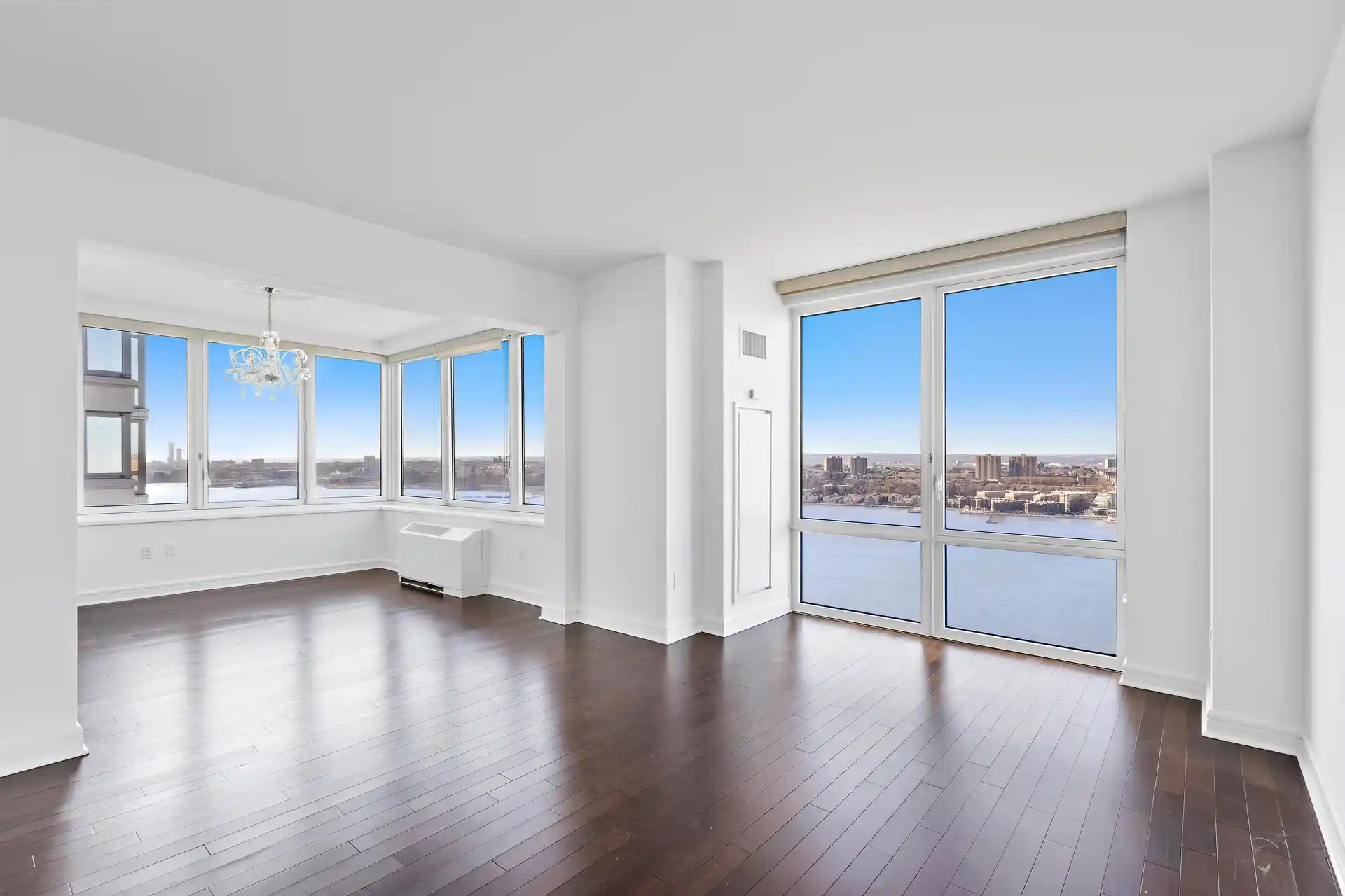 Listing Photo 2 - Condo for sale in 80 Riverside Blvd located at 80 Riverside Blvd, New York City, NY 10069 - Unit #37-B
