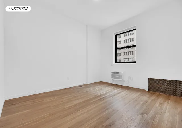 Homes for sale in New York City, NY | 152 E 35Th St #5C, New York City, NY 10016 | MLS# RLS20090502