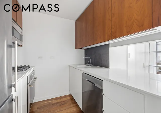 3rd image of 515 E 72Nd St #11EE, New York, NY 10021 | MLS# RLS20090513