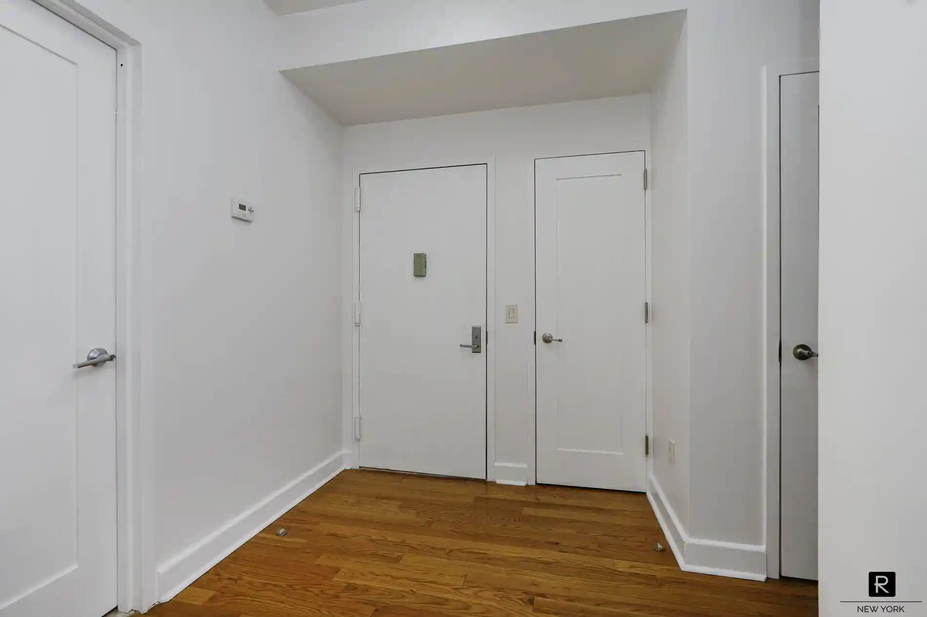 Listing Photo 42 - Condo for sale in The Accolade Condo located at 90 Bay St Lndg, New York, NY 10301 - Unit #3-J