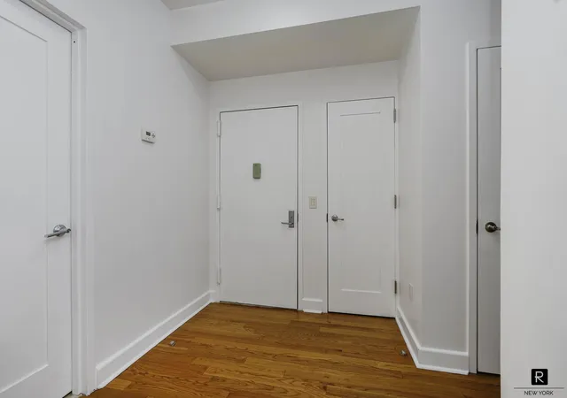 Homes for sale in New York City, NY | 90 Bay Street Lndg #3-J, New York City, NY 10301 | MLS# RLS20090567