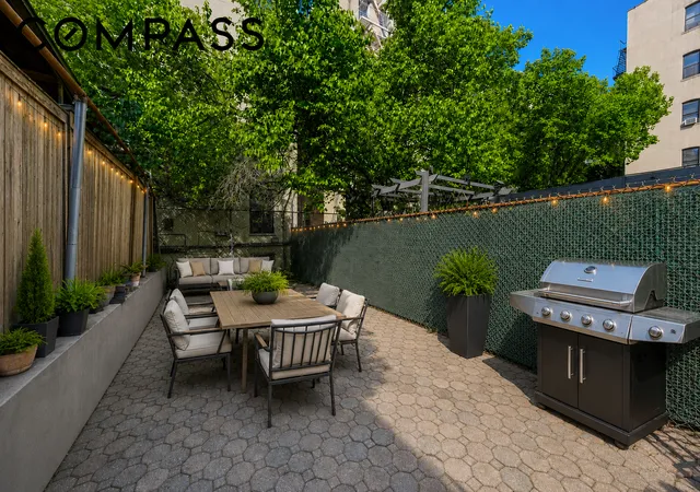 Homes for sale in New York City, NY | 63 W 128th St, New York City, NY 10027 | MLS# RLS20090573