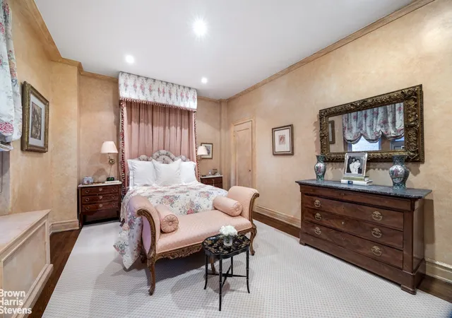 Photo 3 of Condo for sale at 470 Park Ave #3B, New York, NY 10022 | MLS# RLS20090588 | Listing updated on 2026-08-28