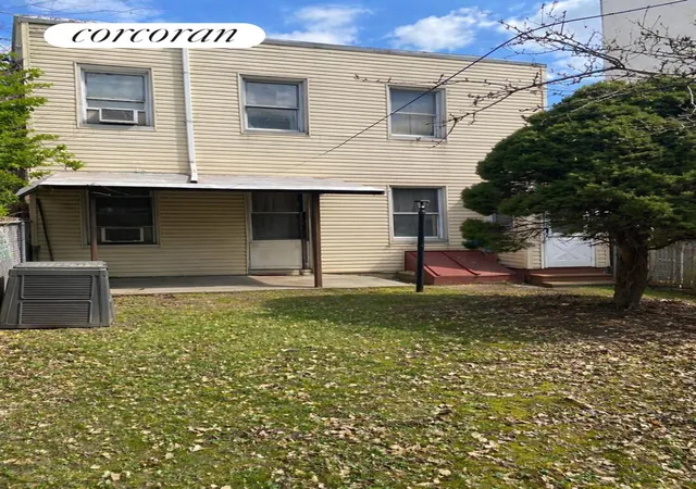 10th image of 192 Guernsey St, New York City, NY 11222 | MLS# RLS20090656