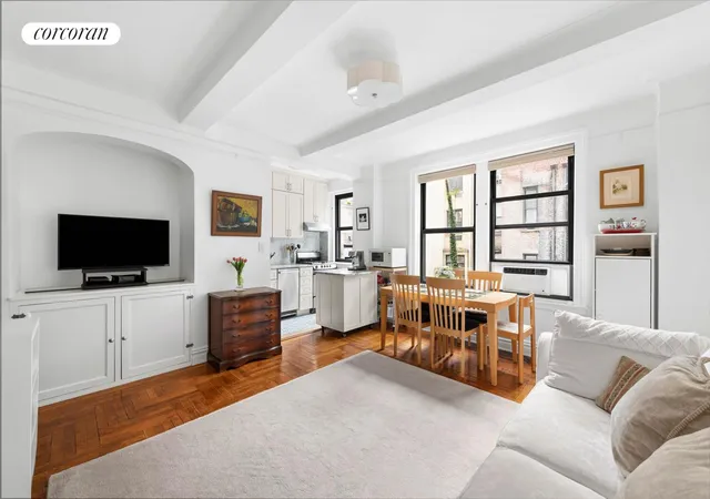 Photo 2 of Sale Pending at 107 W 86th Street #3G, New York, NY 10024 | MLS# RLS20090727 | Listing updated on 2026-06-24