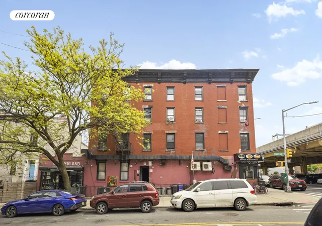 Photo 2 of Single family home for sale at 55 Cumberland St, New York City, NY 11205 | MLS# RLS20090741 | Listing updated on 2026-08-04