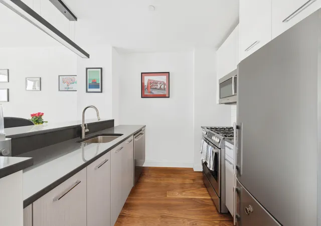 3rd image of 42-14 Crescent St #5B, Long Island City, NY 11101 | MLS# RLS20090794