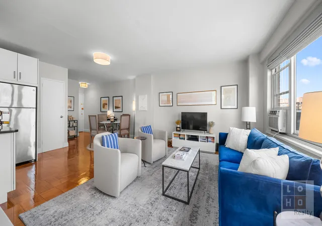 2nd image of 572 Grand St, New York City, NY 10002