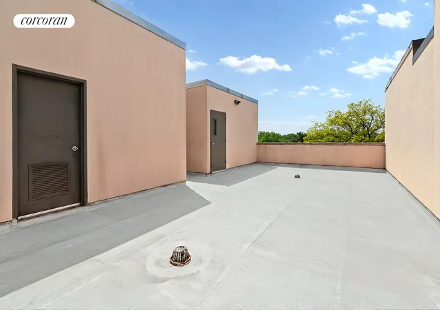 2nd image of 363 16Th St, New York City, NY 11215